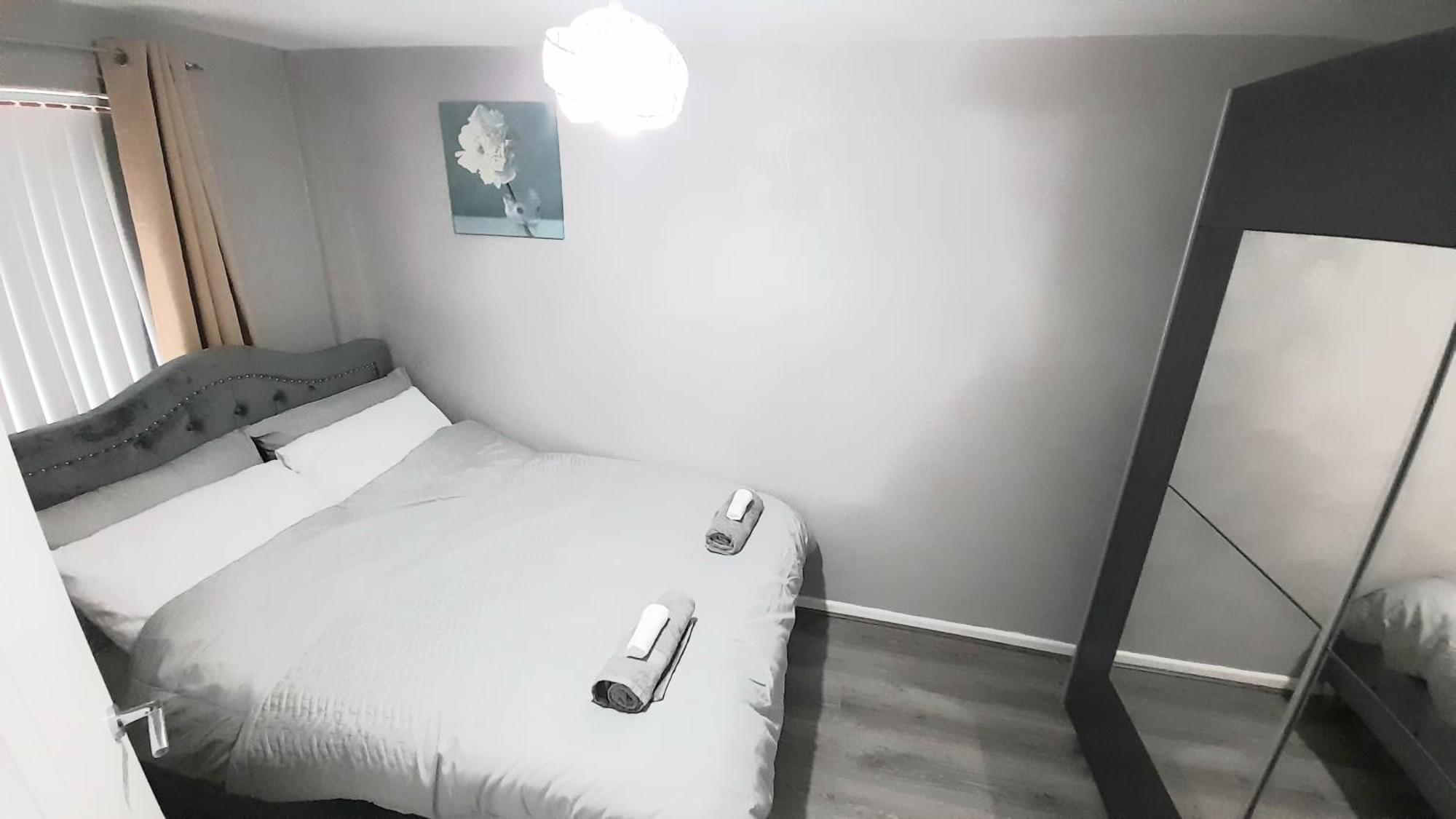 293 Holiday Home- Free On Site Parking Belfast Eksteriør billede
