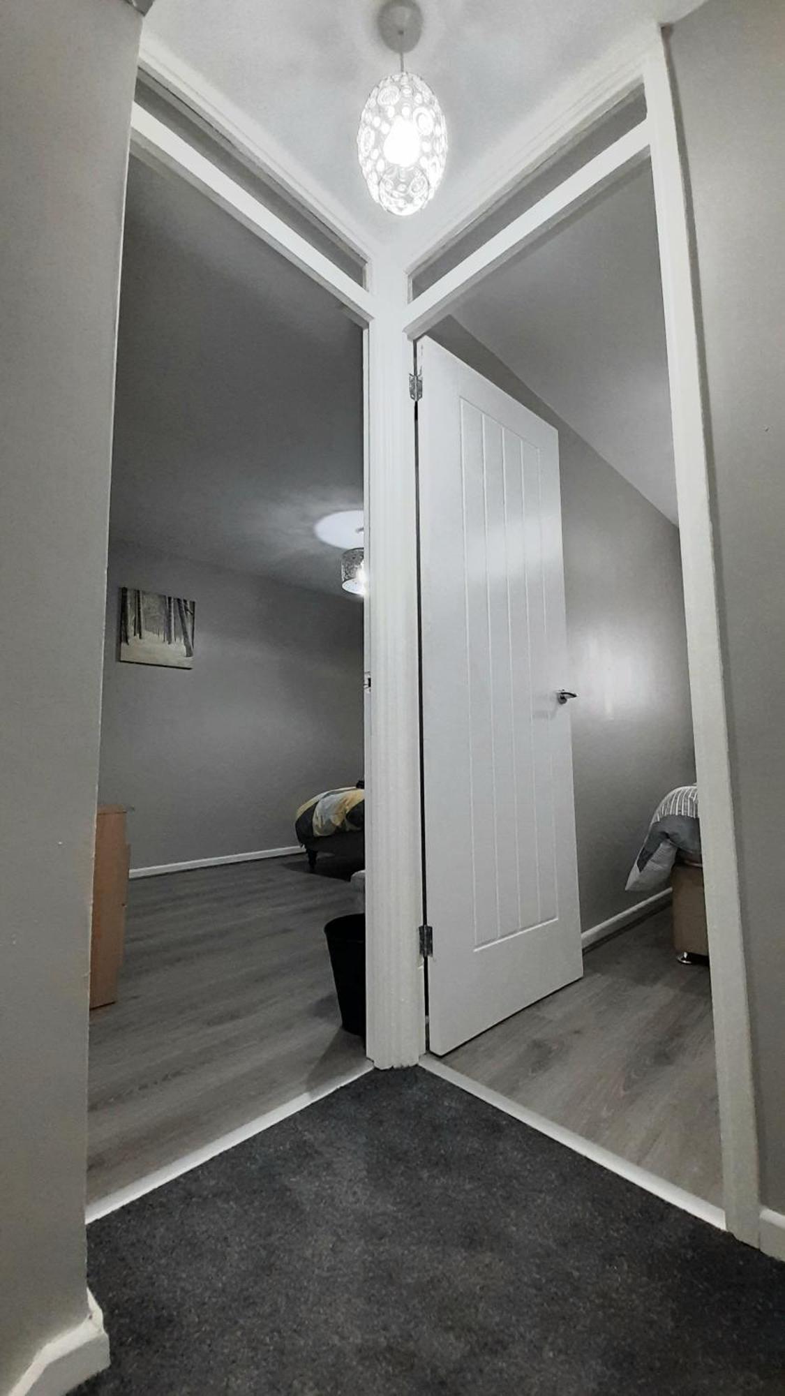 293 Holiday Home- Free On Site Parking Belfast Eksteriør billede