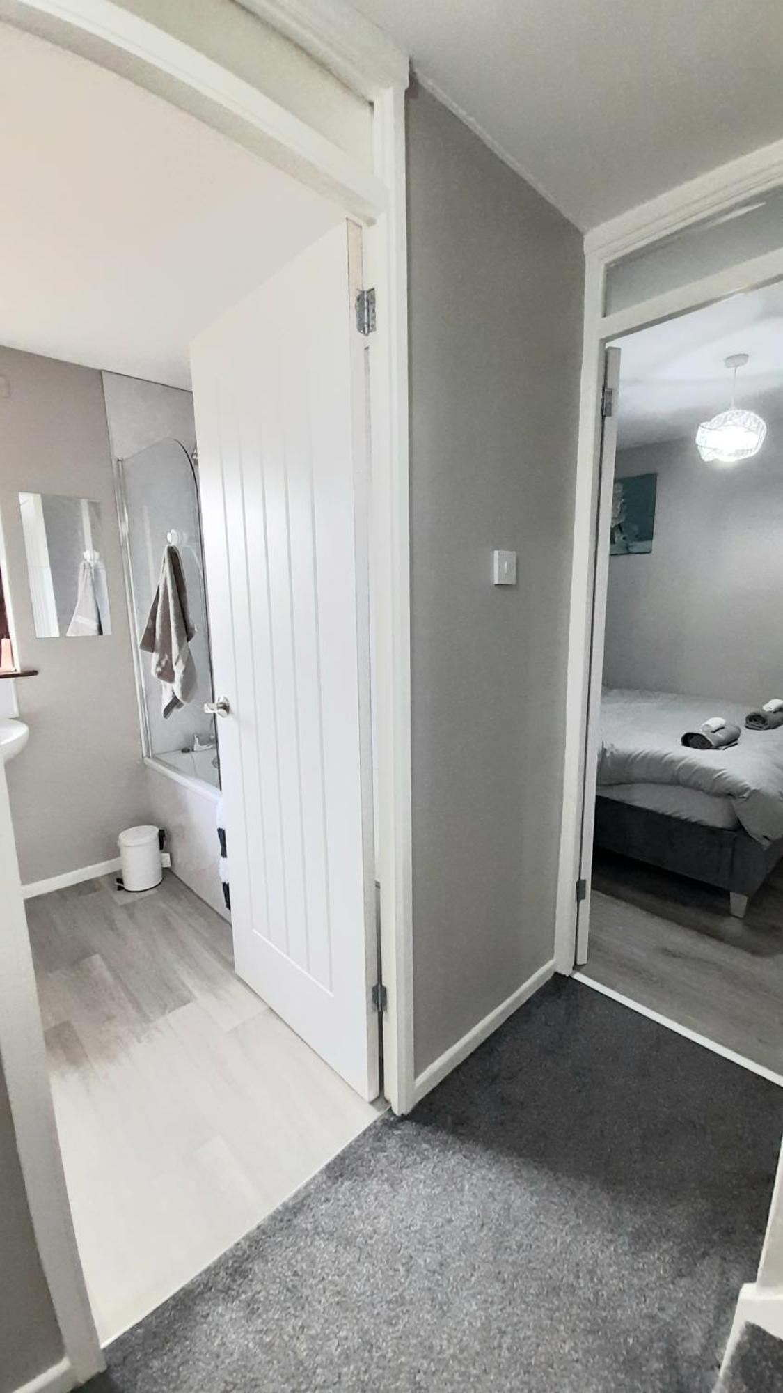 293 Holiday Home- Free On Site Parking Belfast Eksteriør billede