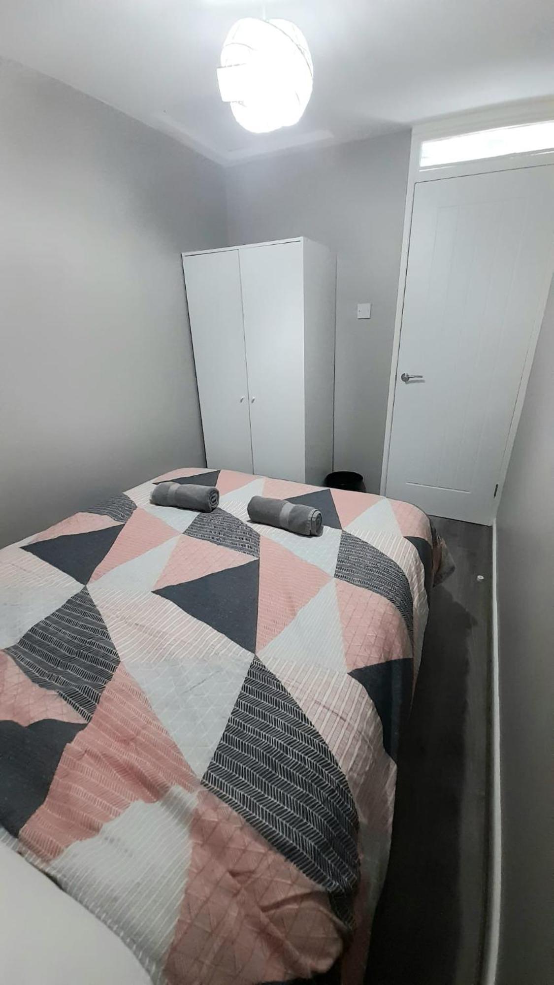 293 Holiday Home- Free On Site Parking Belfast Eksteriør billede